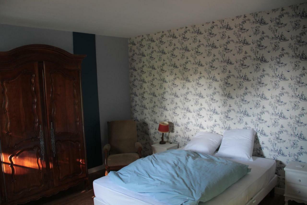 Le Logis De La Foret Hotel Sainte-Verge Екстериор снимка