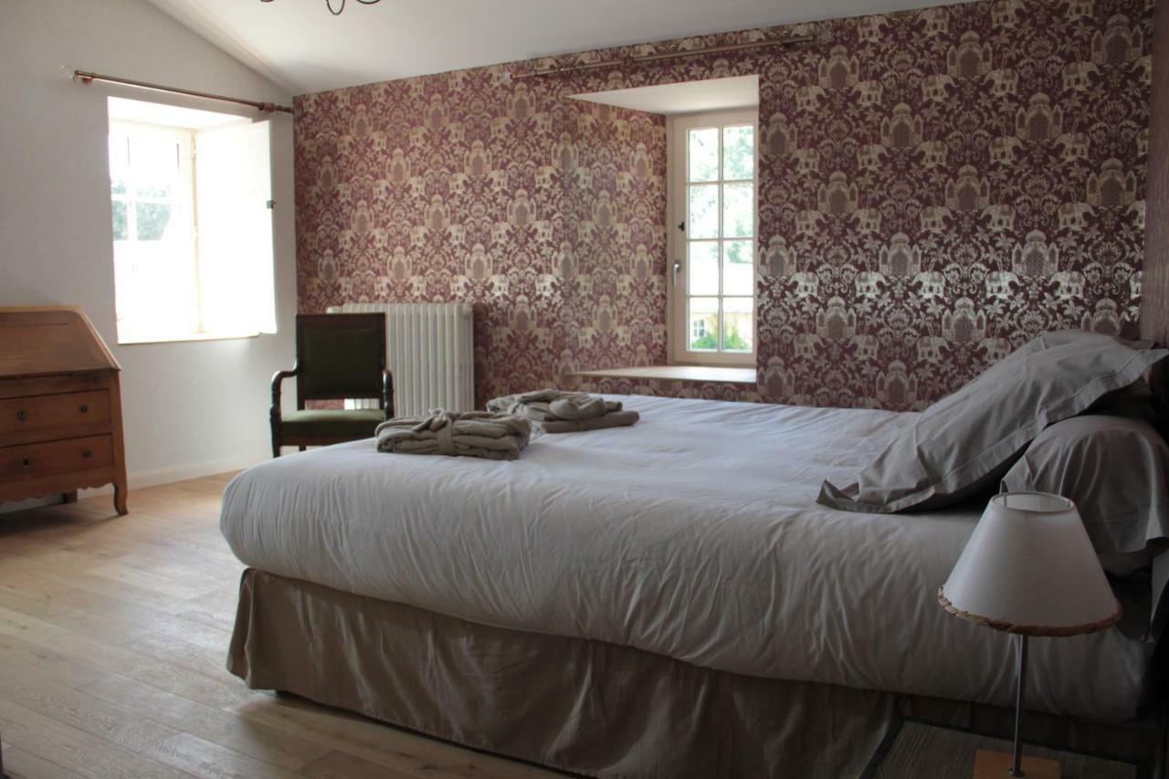 Le Logis De La Foret Hotel Sainte-Verge Екстериор снимка