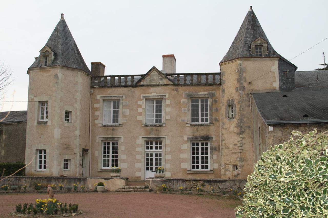 Le Logis De La Foret Hotel Sainte-Verge Екстериор снимка