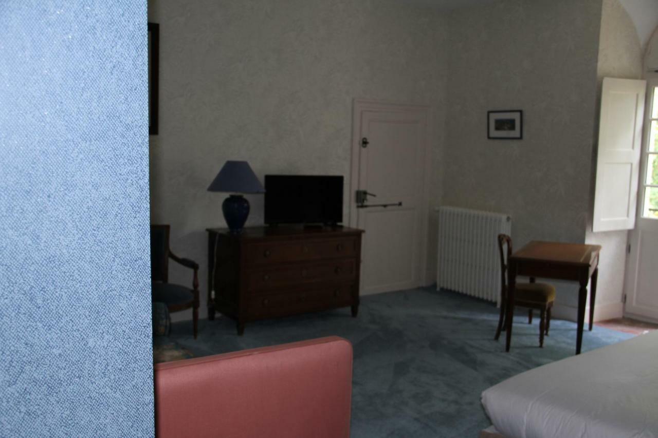 Le Logis De La Foret Hotel Sainte-Verge Екстериор снимка